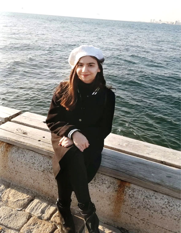 pelinsu-ayhan